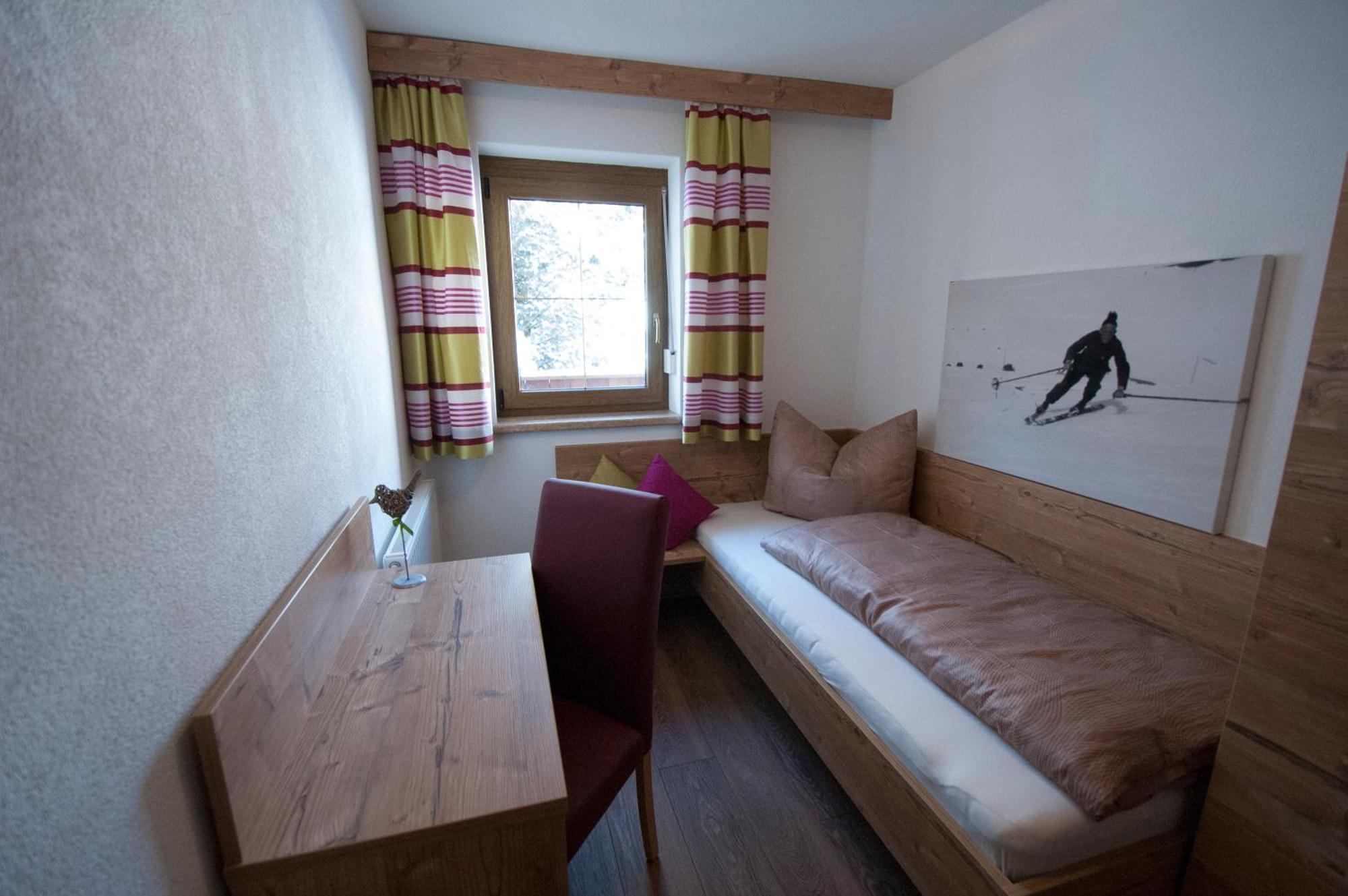 Appartamento Haus Resi Berwang Camera foto